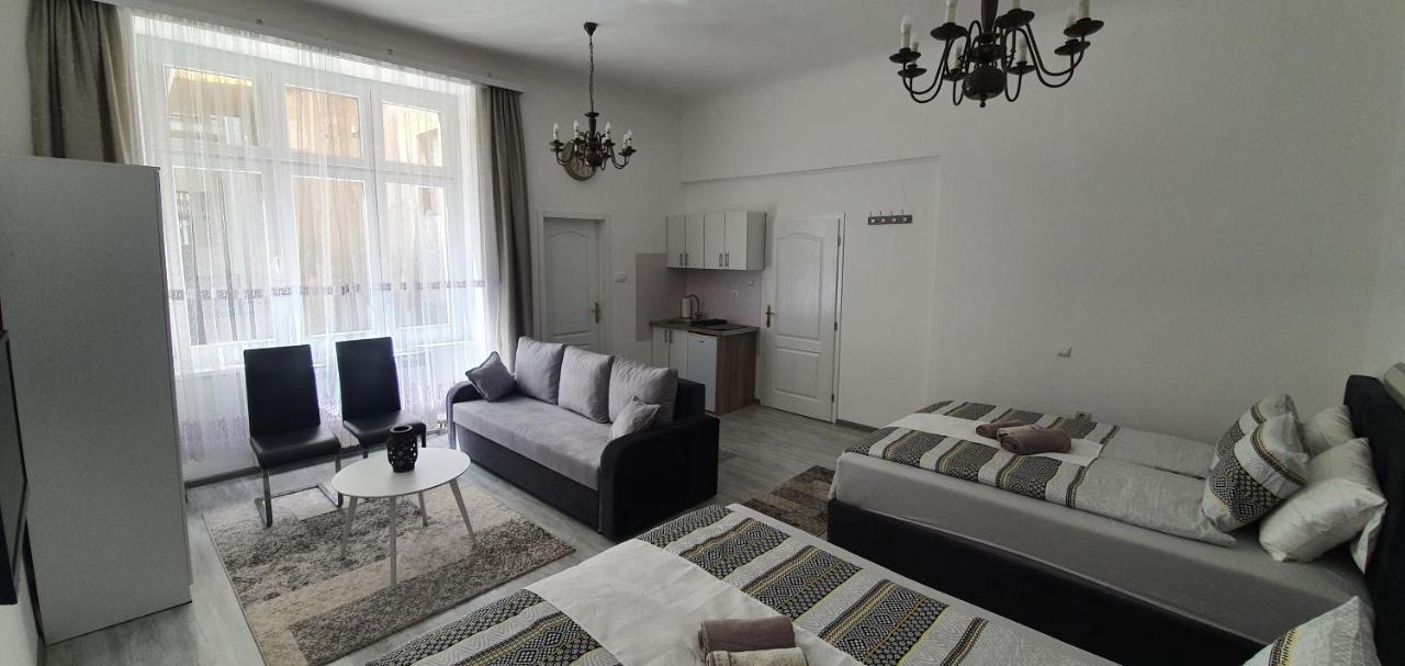 Ferhadija A&E Apartment SJJ Buitenkant foto