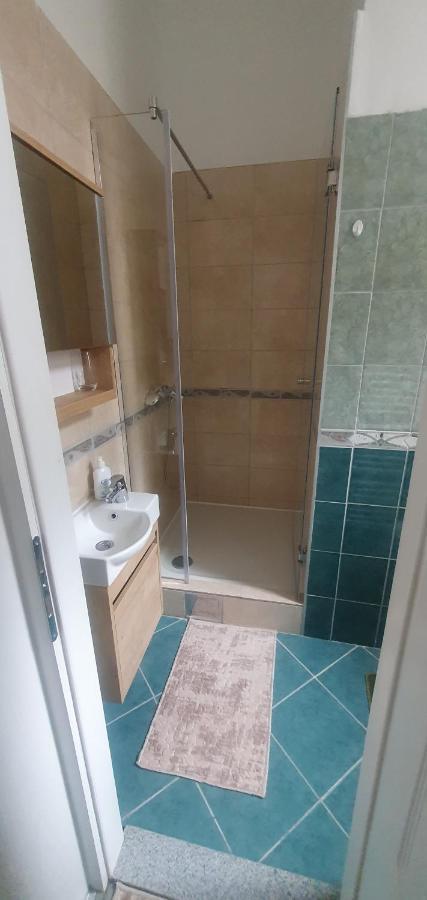 Ferhadija A&E Apartment SJJ Buitenkant foto