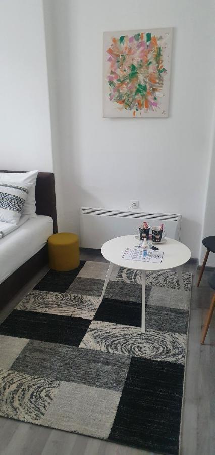 Ferhadija A&E Apartment SJJ Buitenkant foto
